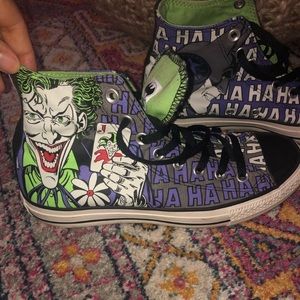 Joker/ Batman converse sneakers.